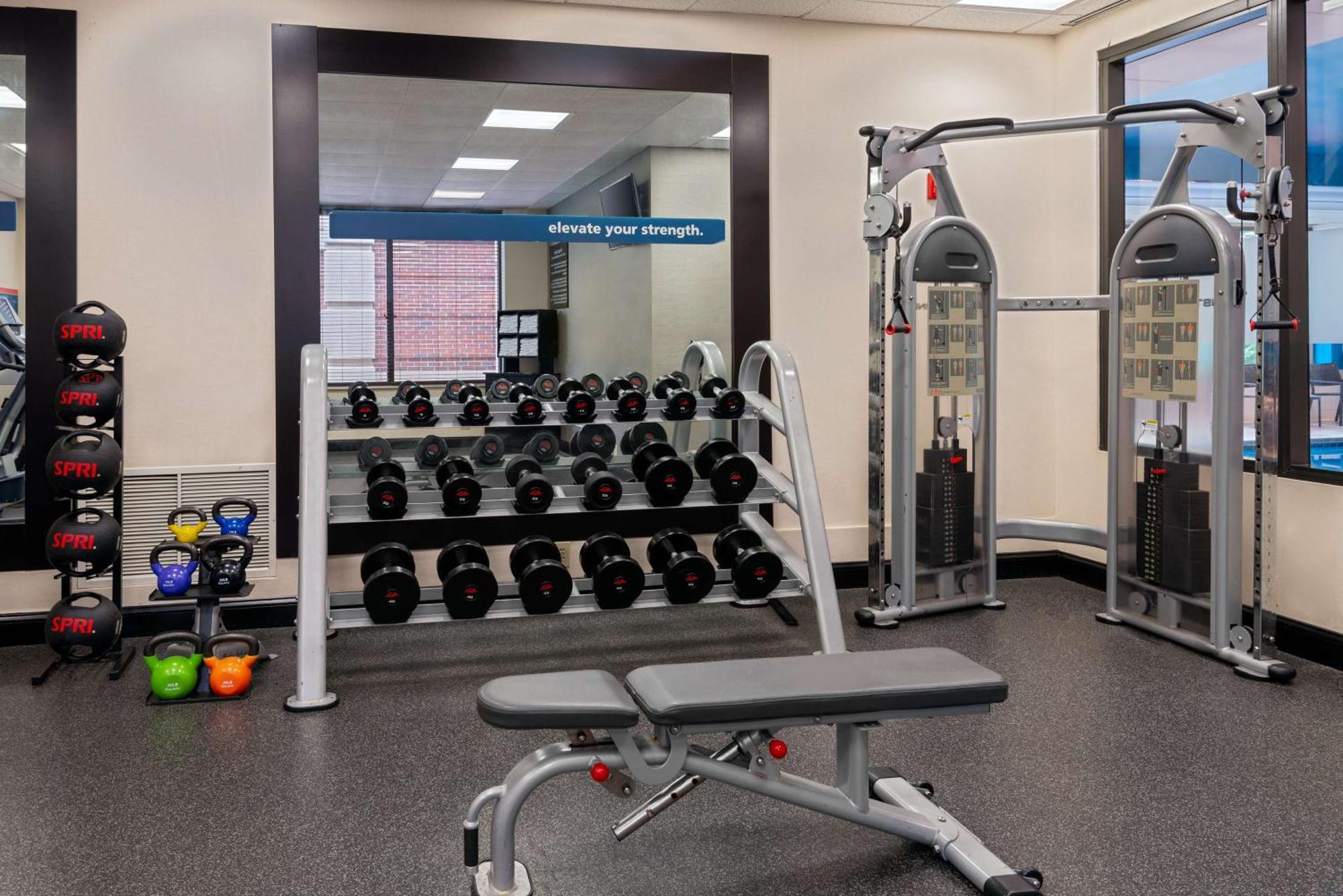 Hampton Inn Hartford Airport Windsor Locks Zewnętrze zdjęcie
