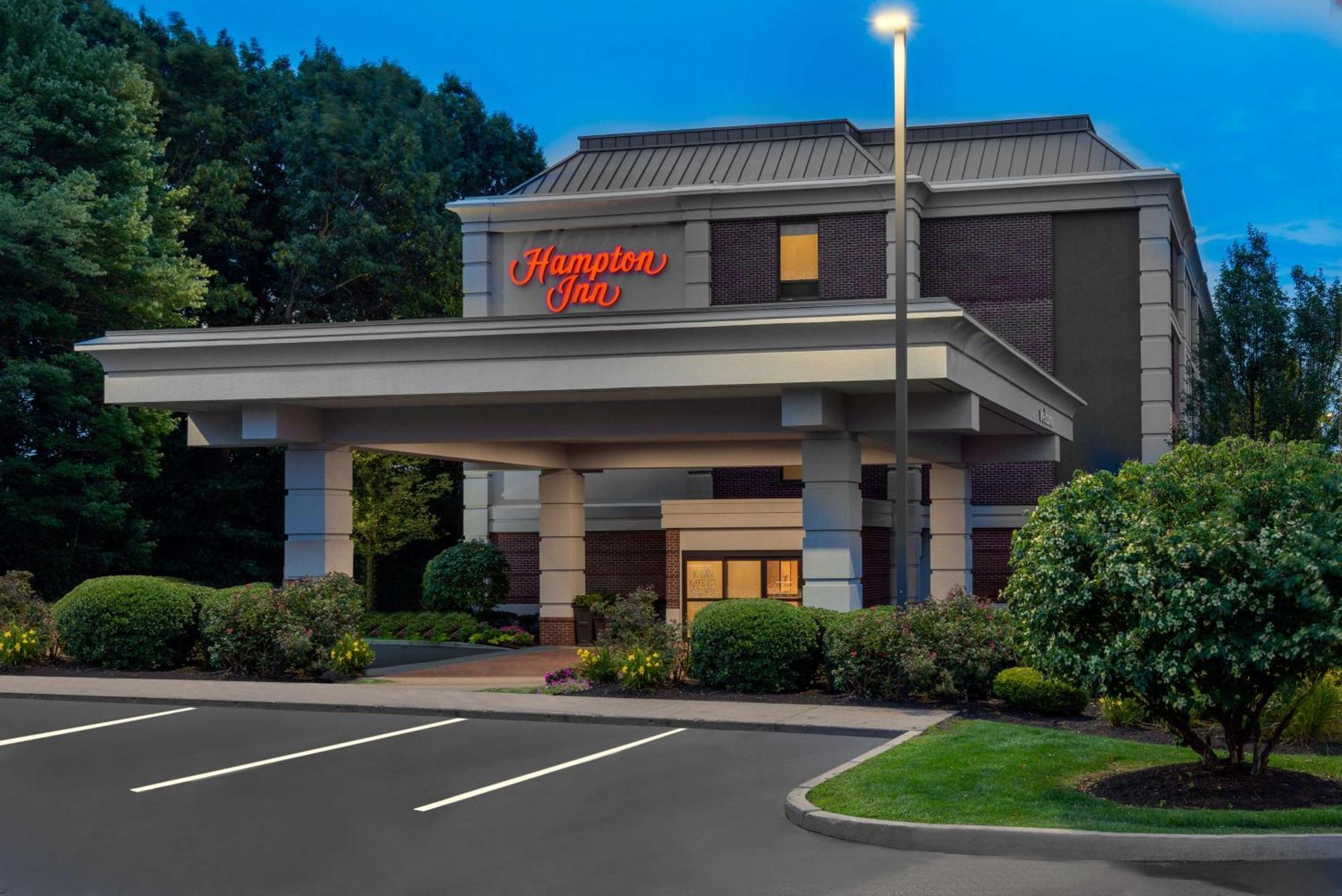 Hampton Inn Hartford Airport Windsor Locks Zewnętrze zdjęcie